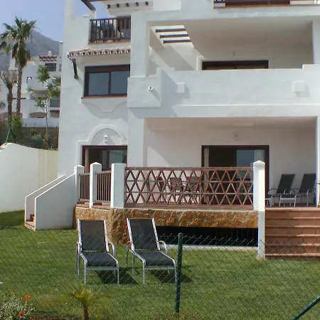 Appartamento San Antonio - Ground Floor Spacious Garden With Pool Views Near Pueblo *