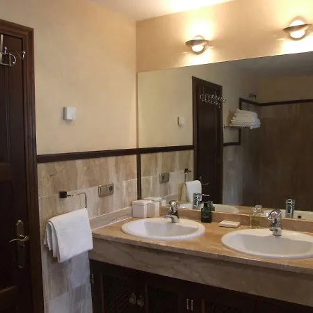 Appartamento San Antonio - Ground Floor Spacious Garden With Pool Views Near Pueblo *